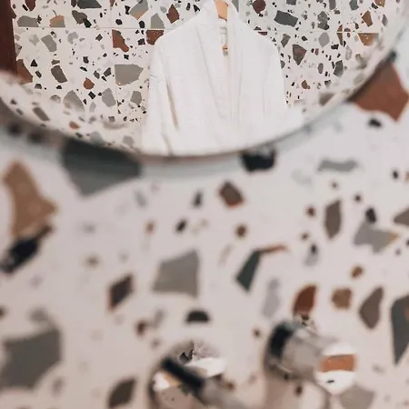 Nyaraló Mazi - Pied A Terre *