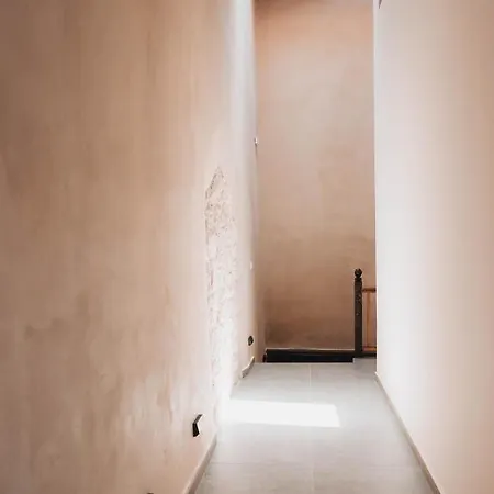 別荘 Mazi - Pied A Terre *