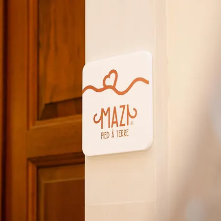 別荘 Mazi - Pied A Terre *